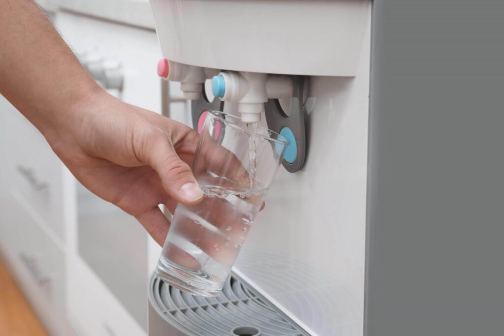 Dispensadores de agua Mejores marcas y como funcionan Guía 2024